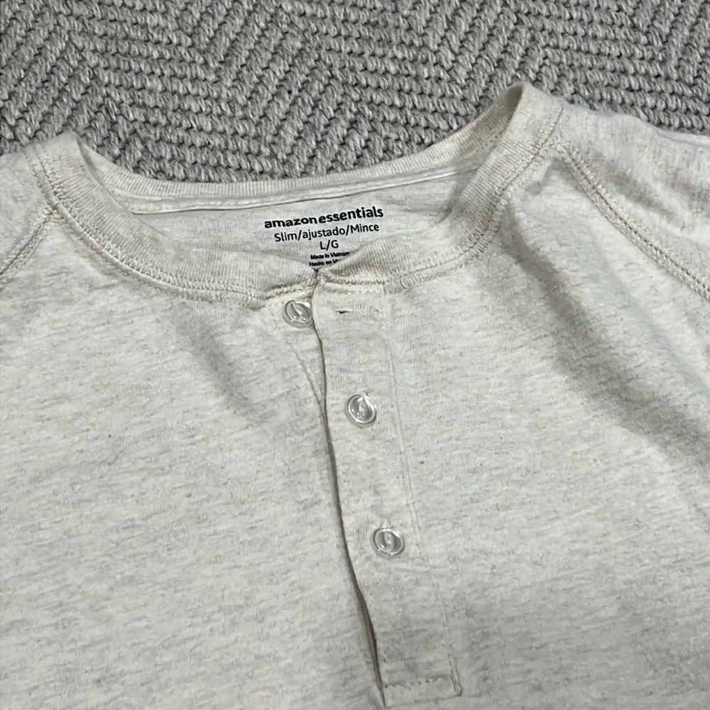 Amazon Essentials classic cream